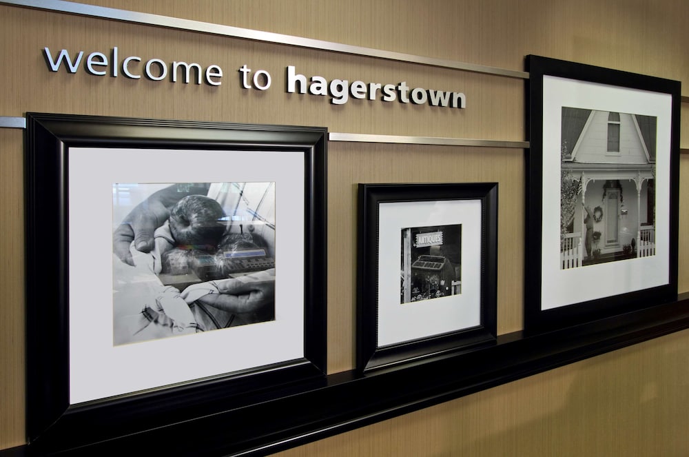 Hampton Inn Hagerstown - photo 2