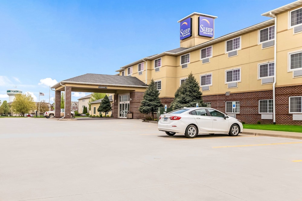Sleep Inn North Liberty - photo 64