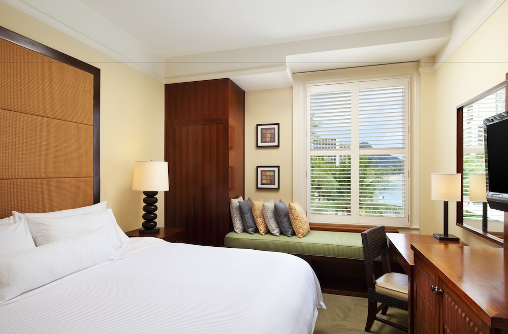 Moana Surfrider A Westin Resort & Spa Waikiki Beach - photo 19