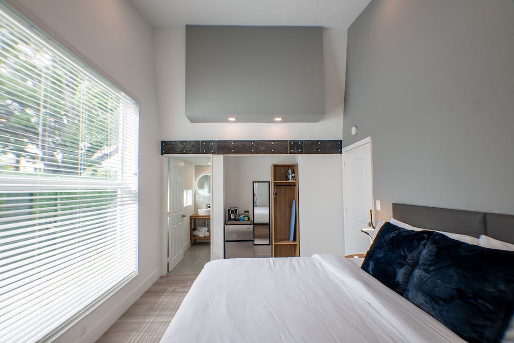 The Lauderdale Boutique Hotel - photo 21