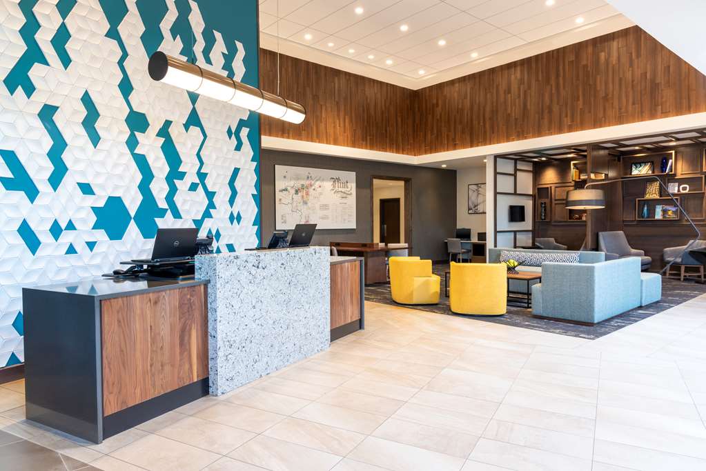 Hyatt Place Flint Grand Blanc - photo 2