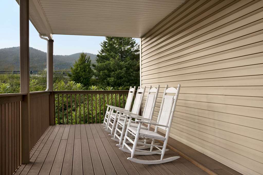 Travelodge by Wyndham Low Moor Near Covington - photo 3