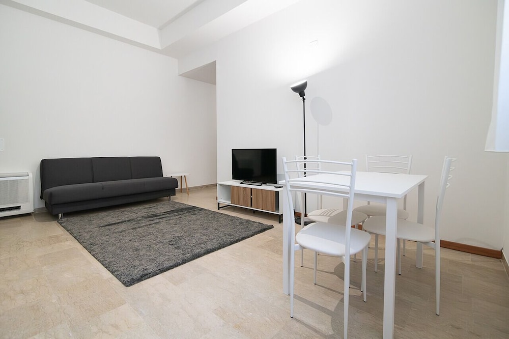 Residenza Corso Palladio 159 — 4-Star Luxury Hotel in Vicenza, Italy