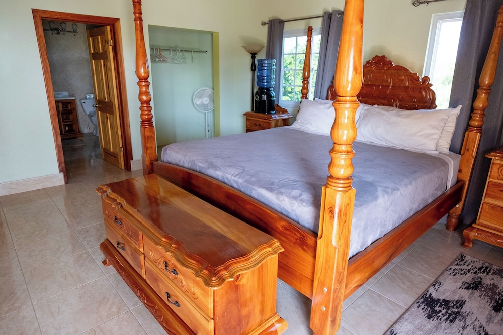 Indigo Beach Villa Black River — Black River — photo 3