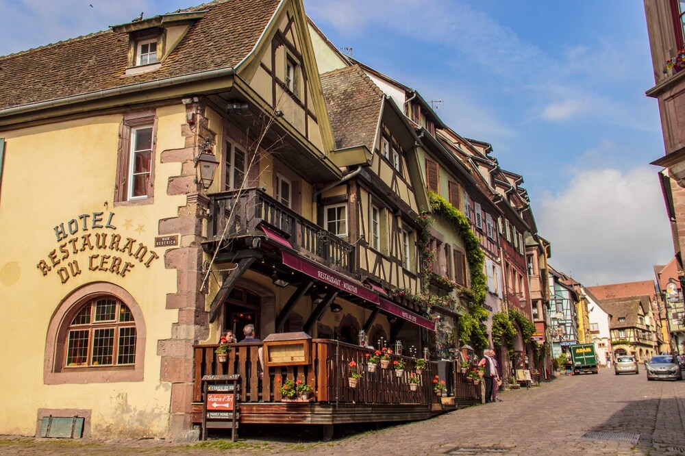 Hotel Restaurant Au Cerf — hotel in Riquewihr