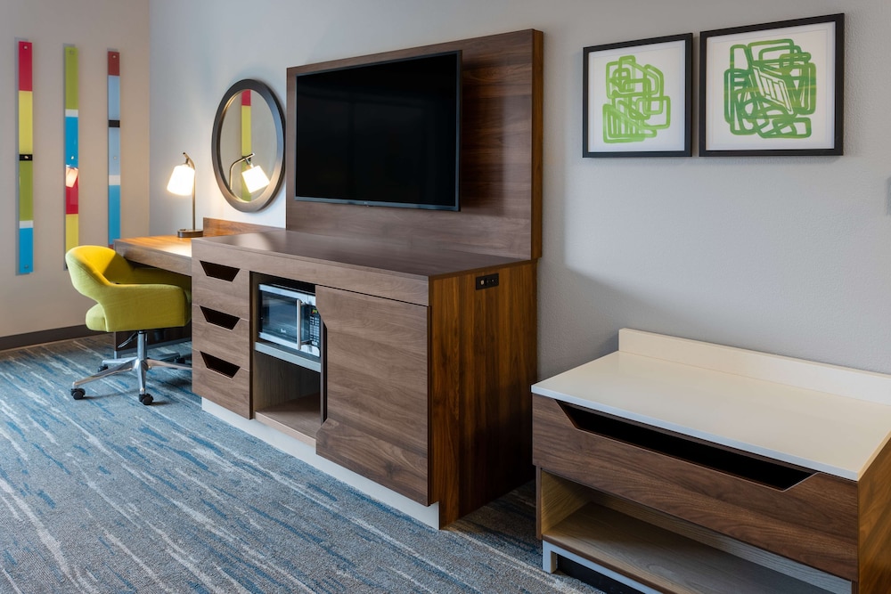 Hampton Inn Monticello - photo 5