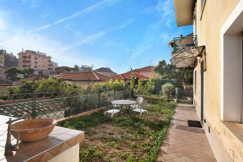 Santa Lucia - carbon neutral hotel in Imperia
