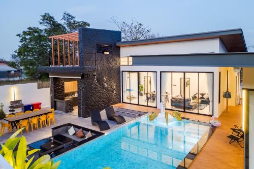 Black Rocher Poolvilla Huahin in Hua Hin, Thailand