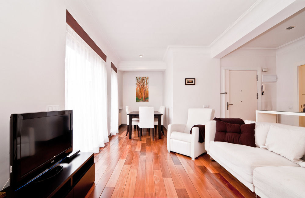 Apartamentos Princesa Madrid hotel