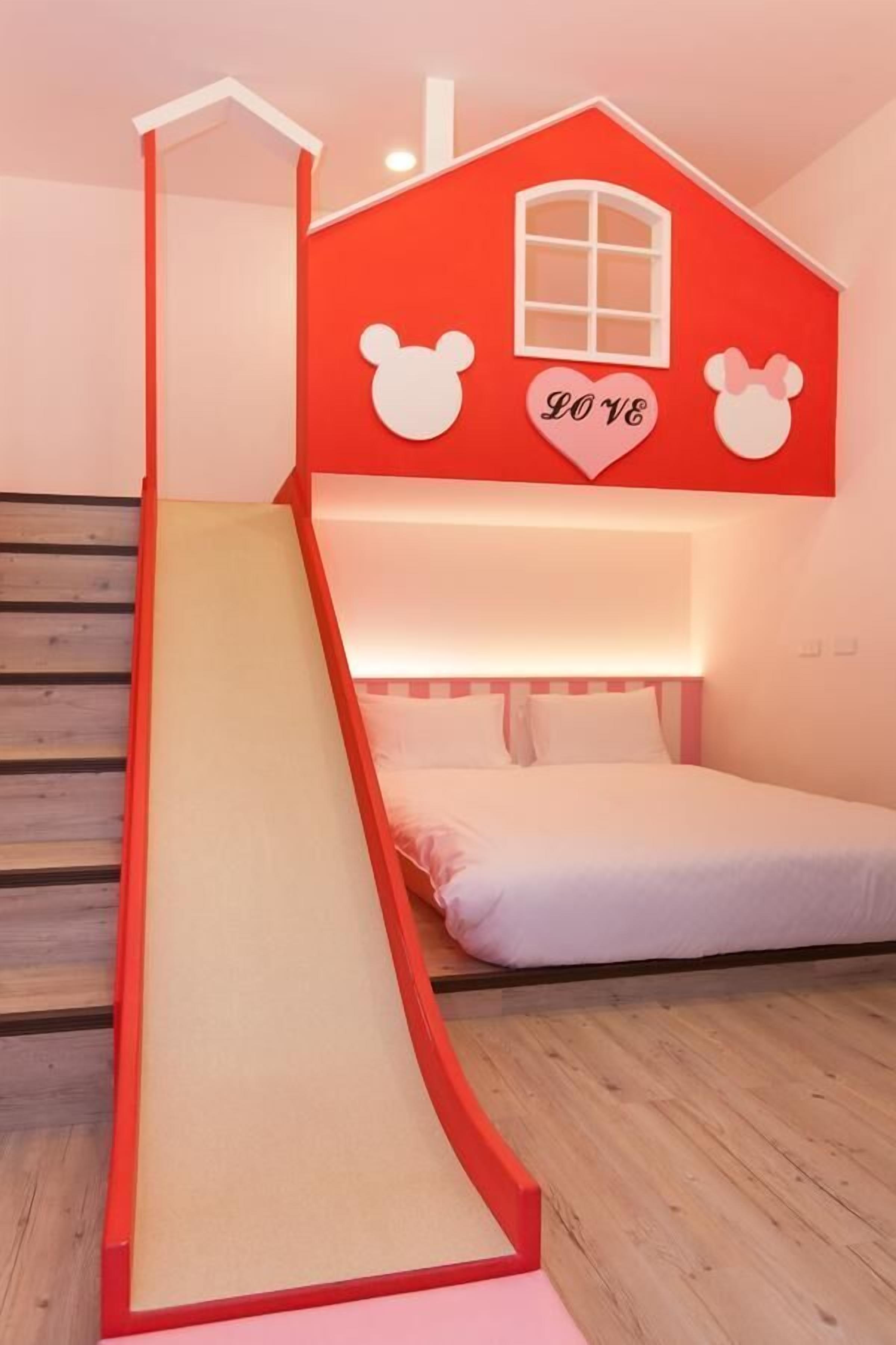 Dream Out of Eggs and Children in Hualien City, Republic of China Taiwan