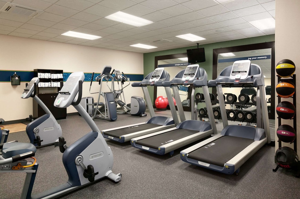 Hampton Inn & Suites Mansfield - photo 16