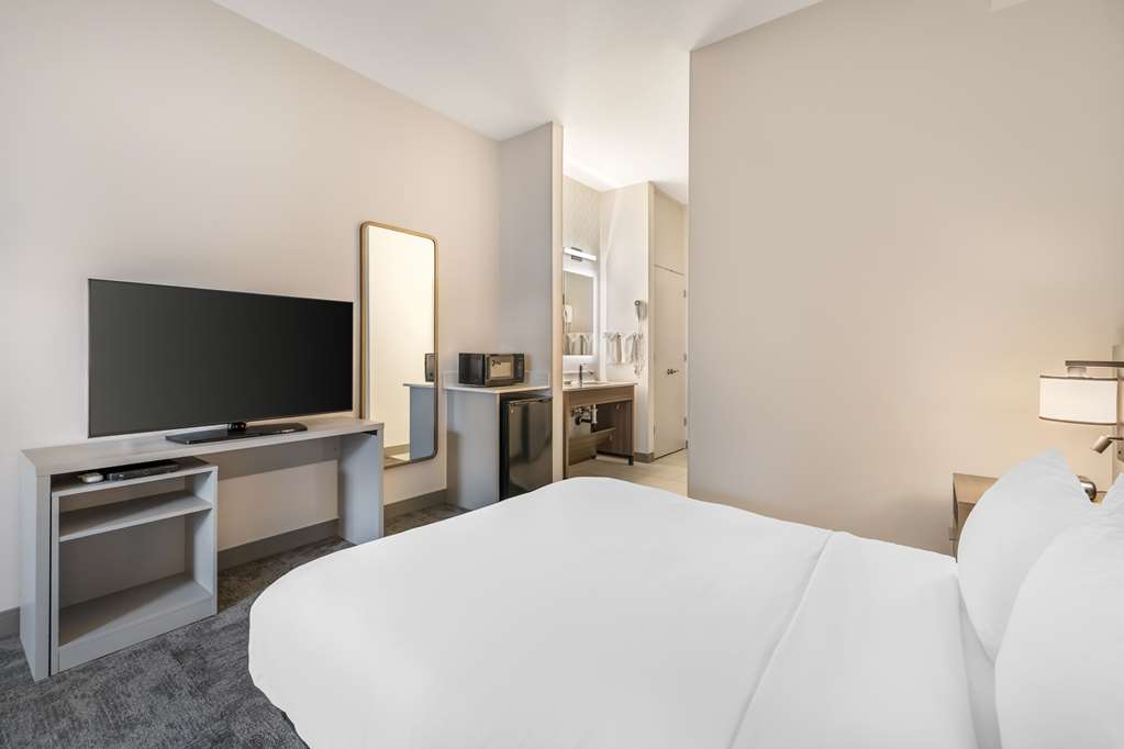 Comfort Suites Redmond Airport - photo 17