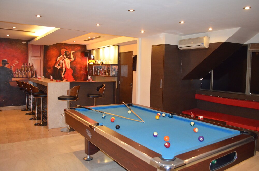 Young Island Comforts