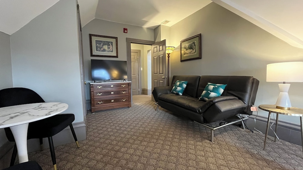Stone Gables Inn - photo 7