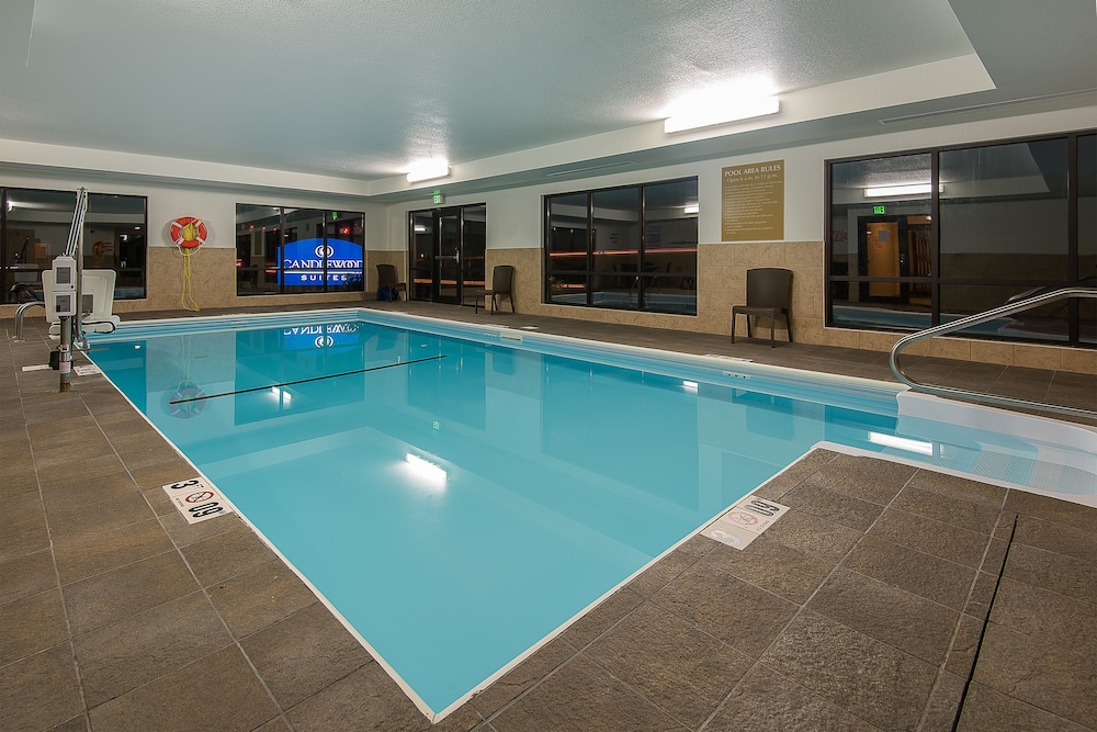 Candlewood Suites Bloomington by IHG - photo 17