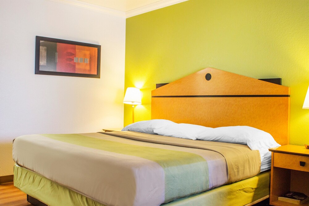 Apache Inn - photo 23