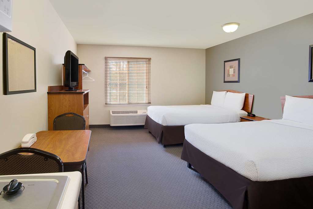 WoodSpring Suites Richmond West I 64 - photo 13