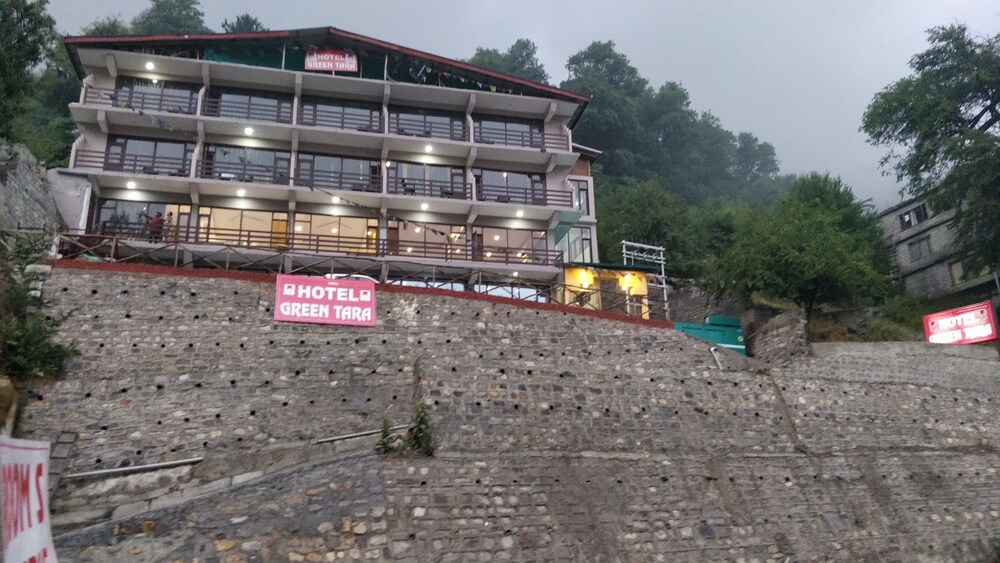 Green Tara - carbon neutral hotel in Manali