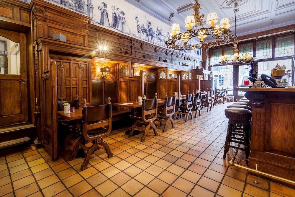 מזון ומשקאות