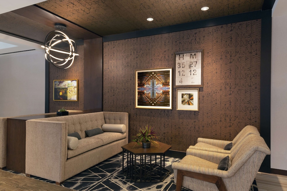 DoubleTree by Hilton Jamestown - photo 3