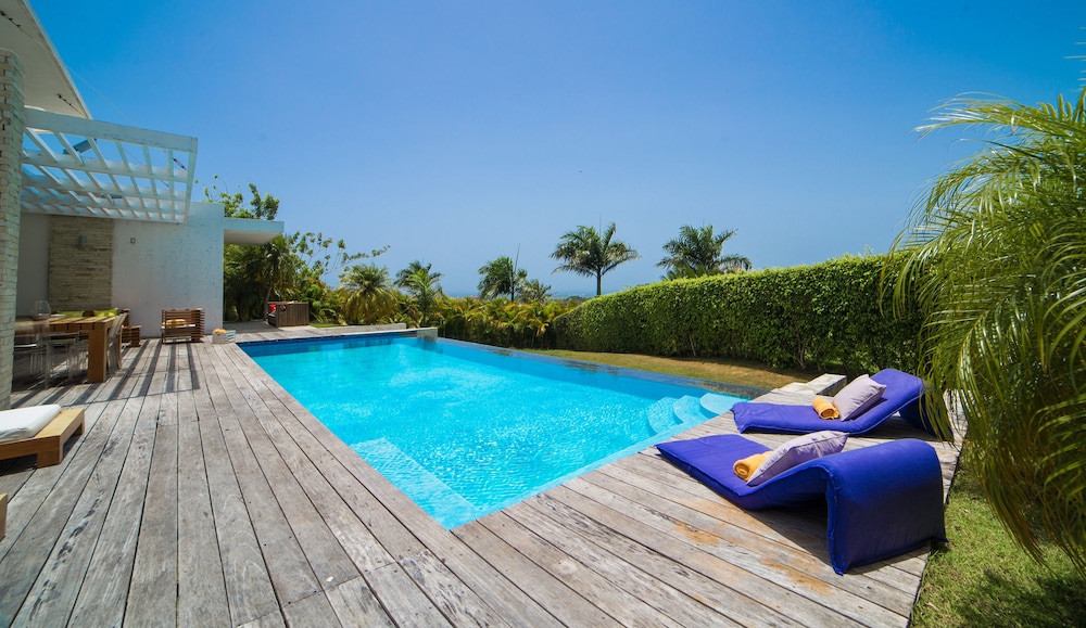 Villa Horizon — 4-Star Luxury Hotel in Cabarete, Dominican Republic