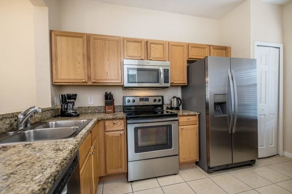 1104cal 4 Bedroom Townhome in a Resort Waterpark - photo 16