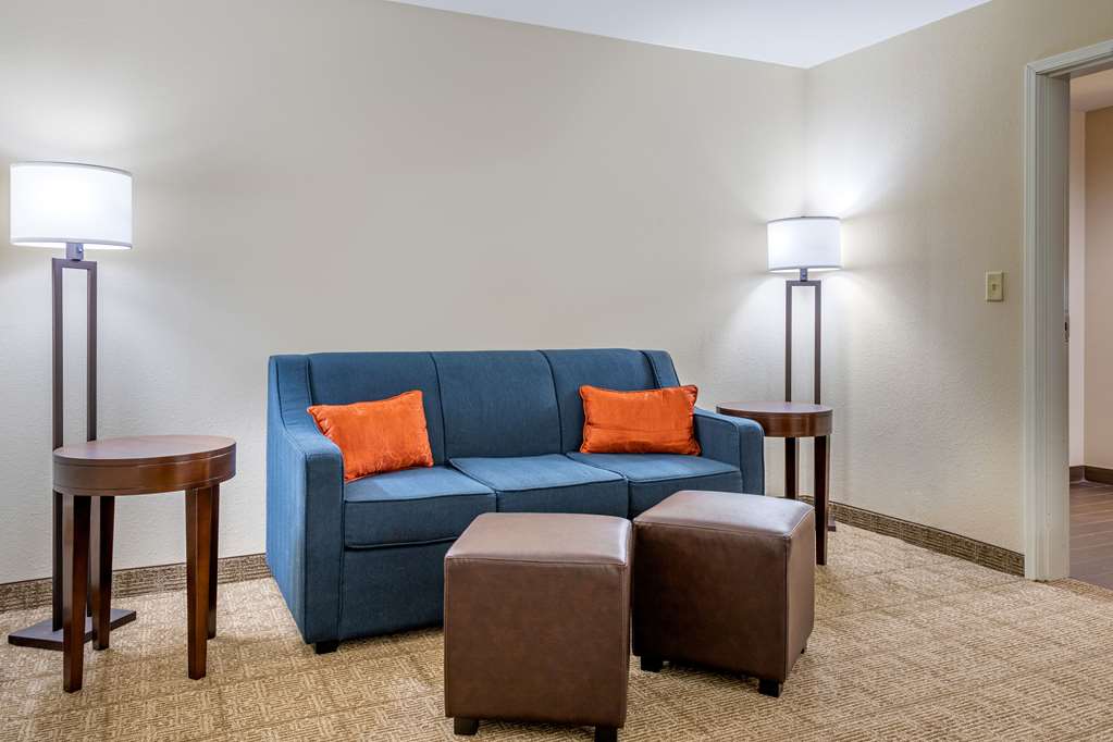 Comfort Suites Savannah Gateway I 95 - photo 27