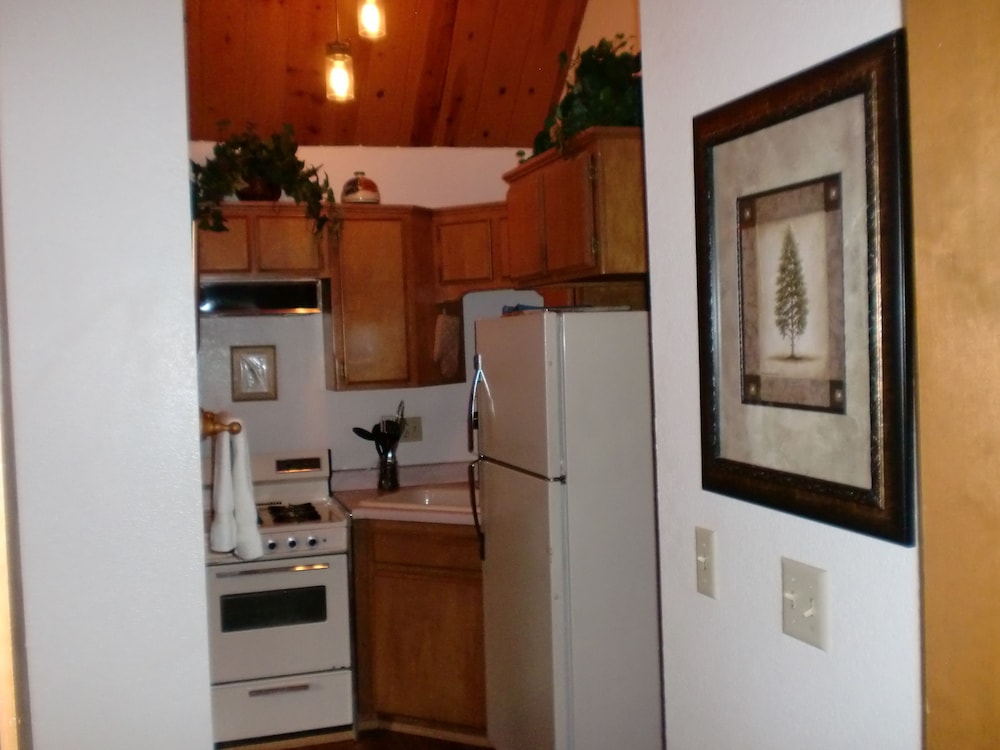 The North Shore Inn - photo 44