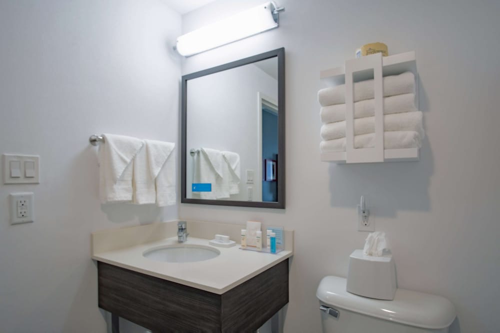 Hampton Inn Oklahoma City Yukon - photo 25