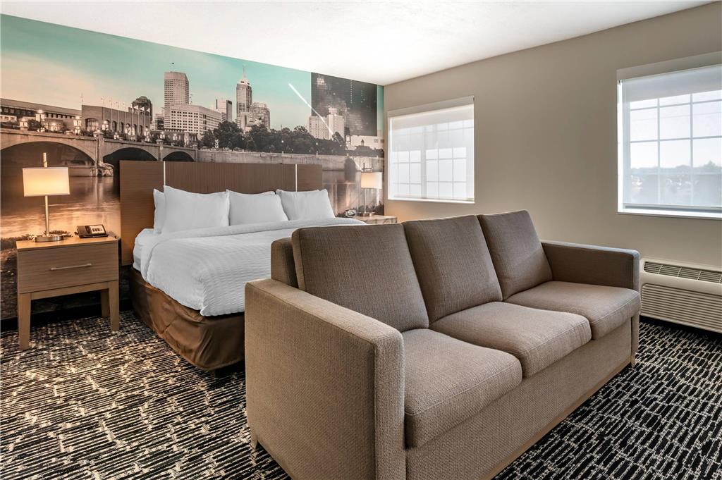 Clarion Pointe Indianapolis Airport - photo 17