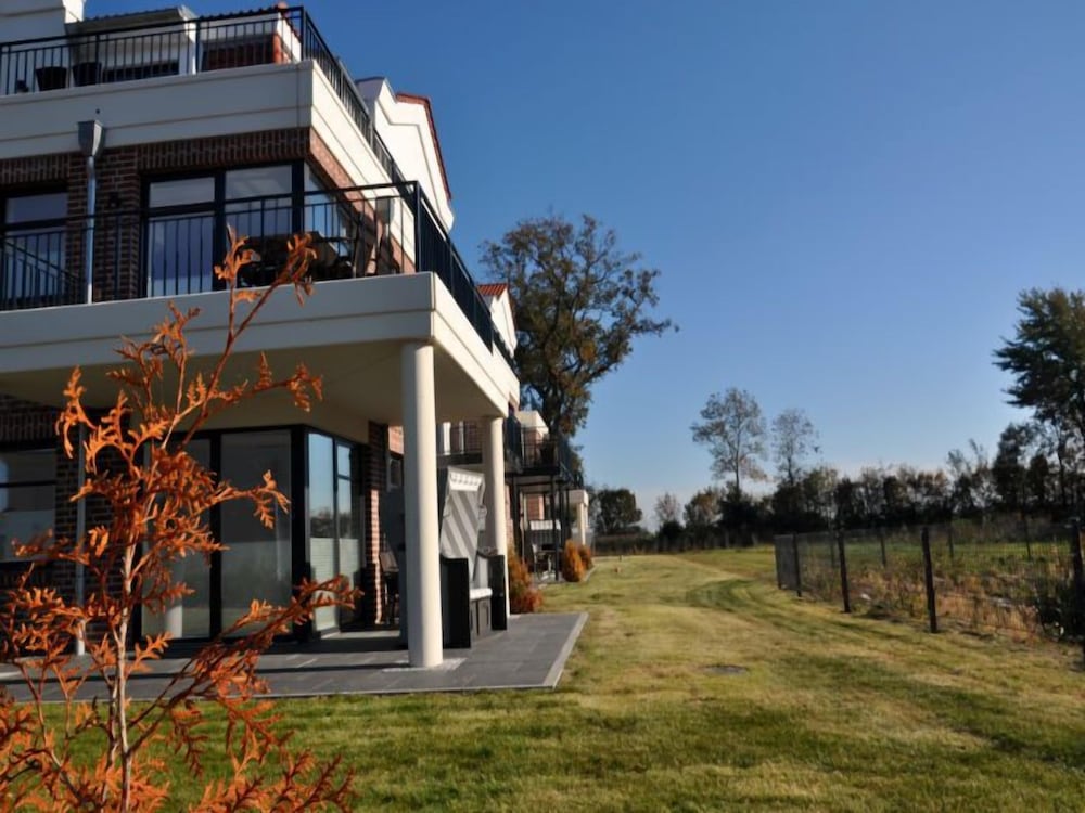 Avalon Ferienwohnungen Bellevue — 4-Star Luxury Hotel in Fehmarn, Germany
