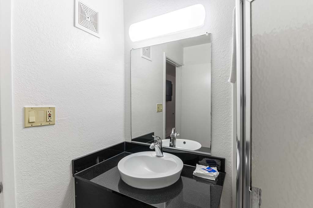 Motel 6 Pensacola FL Airport West - photo 18