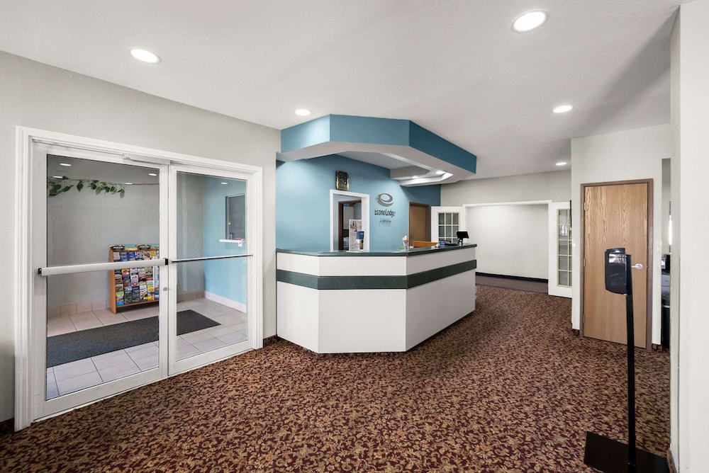 Econo Lodge Inn & Suites Mesquite Dallas East - photo 2