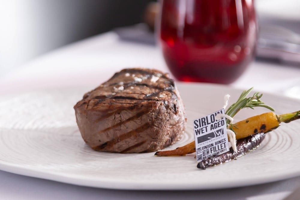 מזון ומשקאות