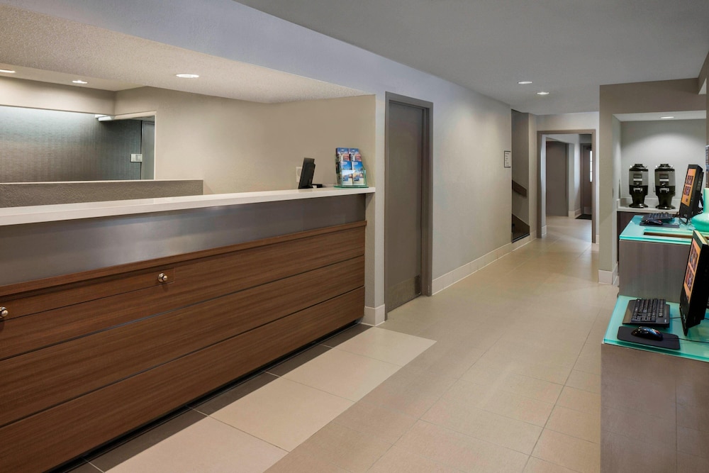 Residence Inn by Marriott Nashville Airport - photo 2