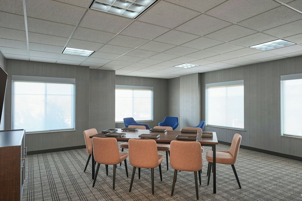Residence Inn by Marriott Phoenix Desert View at Mayo Clinic - photo 48