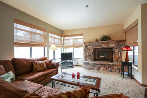 Silver Bear #22 condo — 4-Star Luxury Hotel in Mammoth Lakes, United States
