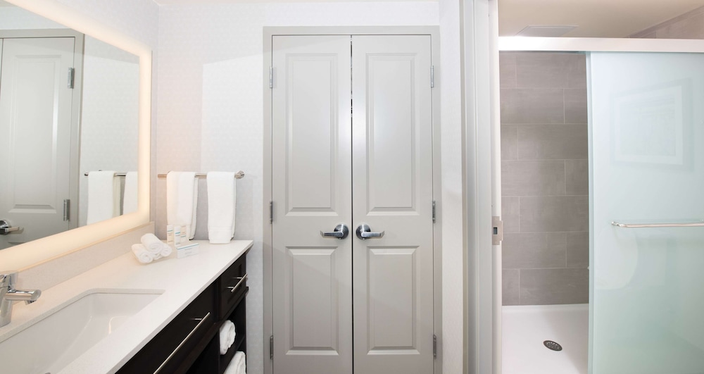 Homewood Suites by Hilton North Charleston - photo 35