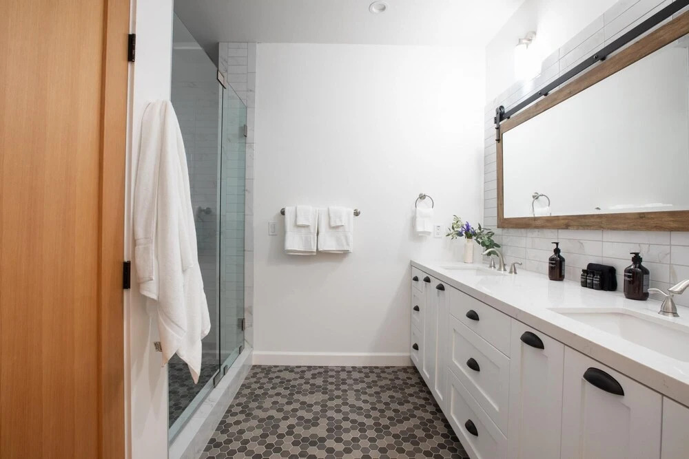 Maven by Avantstay 5 Minutes to the Beach Ocean Views & Spacious Design - photo 8