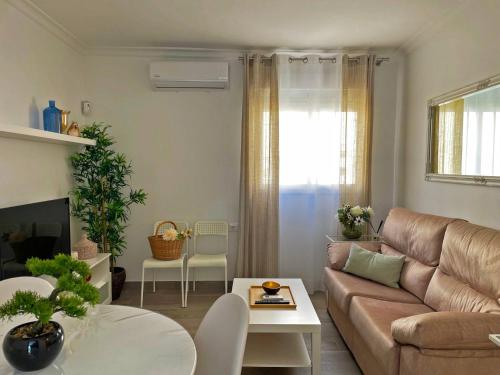 Apartamento AlvA n Ole Solutions — 4-Star Luxury Hotel in Jerez De La Frontera, Spain