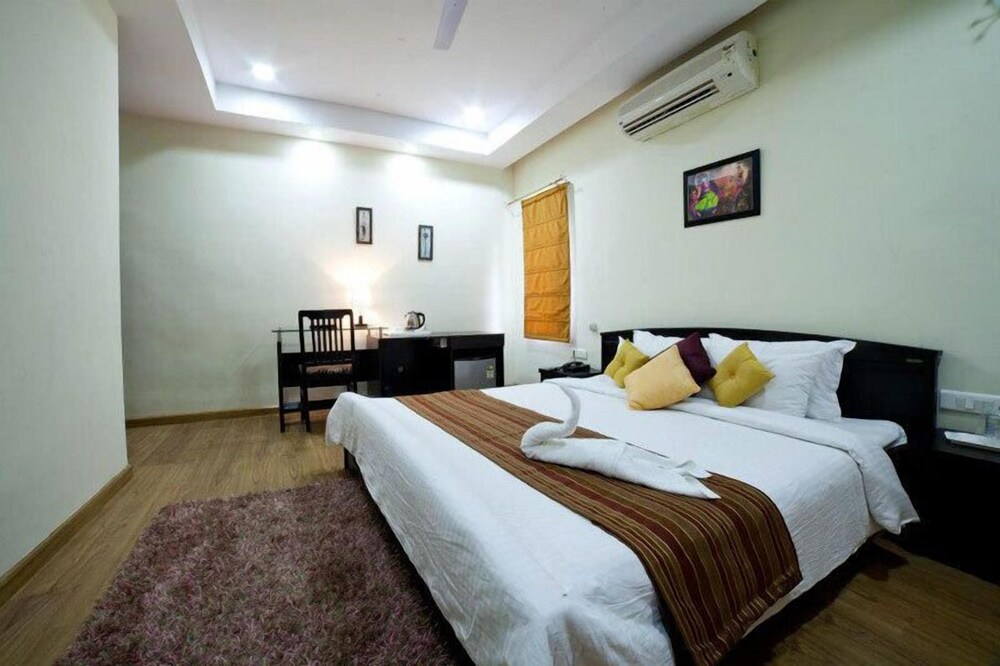 Summer Green Resort — Medchal — photo 3
