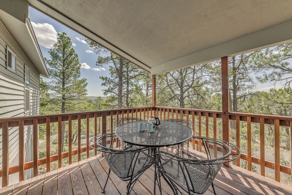 Hillside Haven with Deck Less Than 2 Miles to Dwtn Ruidoso in Ruidoso, United States