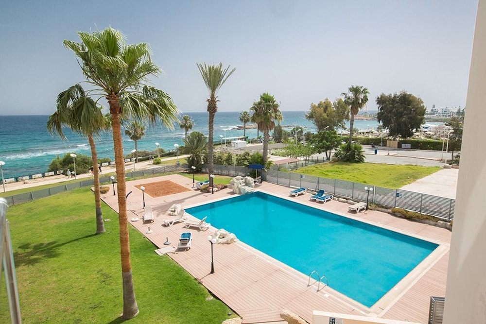 Luxury Apartment in Cyprus near Beach Protaras Apartment 1211