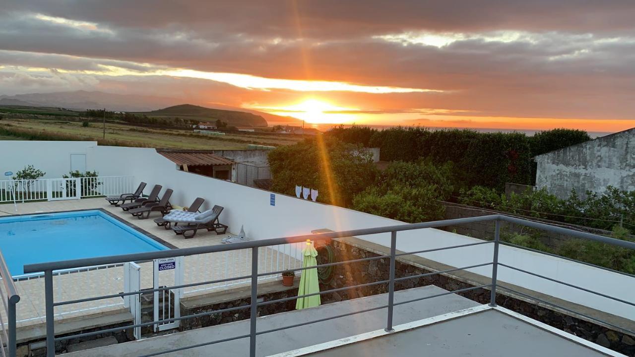 Por Do Sol — hotel in Ribeira Grande