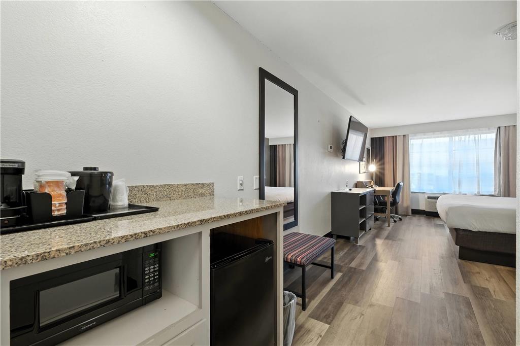 Country Inn & Suites by Radisson Merrillville IN - photo 23