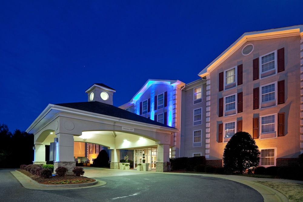 Holiday Inn Express Hotel & Suites Conover by IHG - photo 29