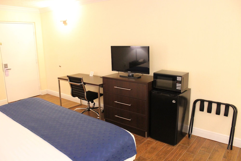 Fairway Inn Florida City Homestead Everglades - photo 13