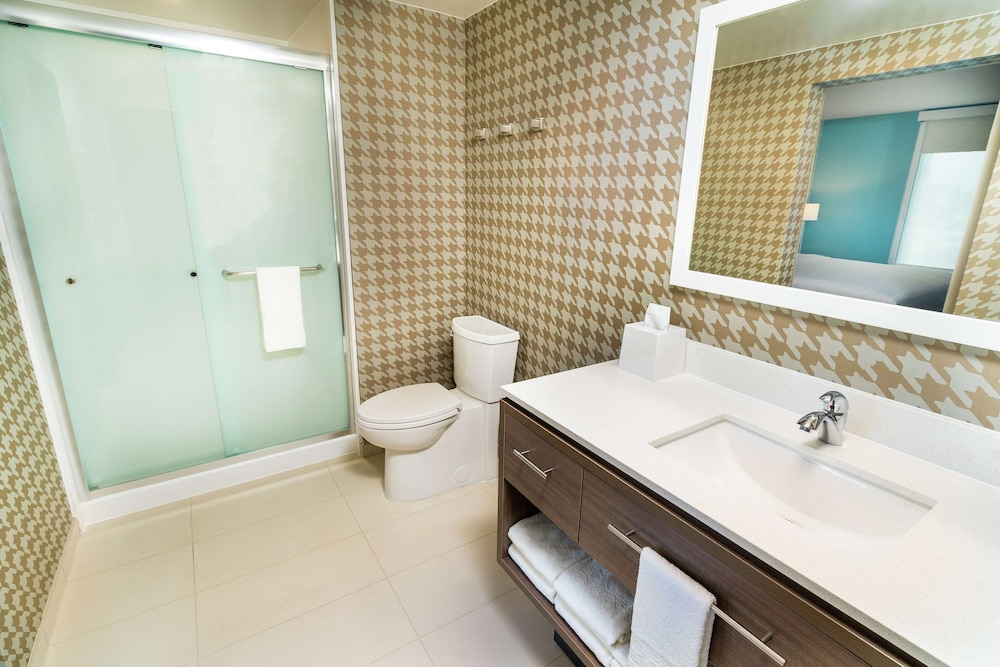Home2 Suites by Hilton Roseville Sacramento - photo 23