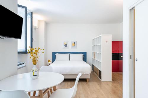 Relstay Porta Romana Large Studio — 4-Star Luxury Hotel in Milan, Italy