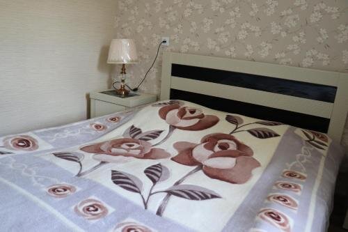 Crystal Kazbegi - carbon neutral hotel in Step'antsminda